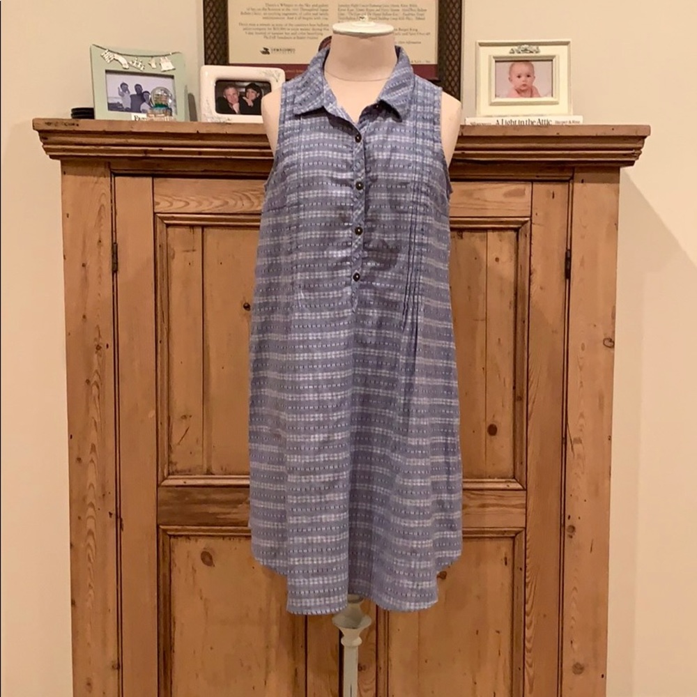 Xhilaration chambray printed shift dress